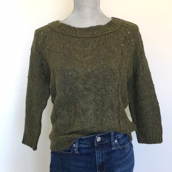 LOFT Cable Knit Exposed Seams 3/4 Sleeve Pullover Sweater, size Medium ❤️ - Picture 3 of 13